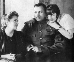 Документальный фильм «Солдатский долг маршала Рокоссовского» раскрывает правду о самом интеллигентном полководце СССР, смотреть онлайн.
