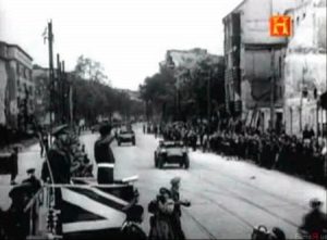Документальный фильм «Последние Дни Второй Мировой: 3-9 Июня» как советские войска обнаружили останки фюрера в руинах рейхсканцелярии, смотреть онлайн.